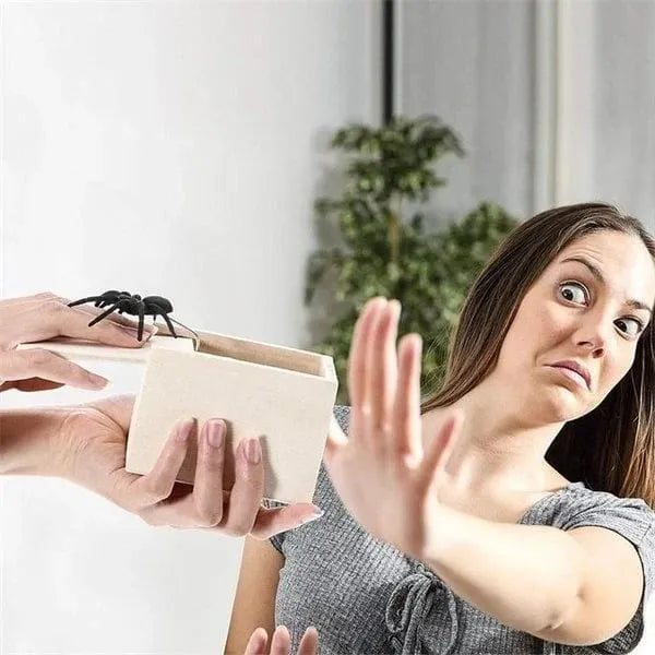 Flysmus® Crazy Prank Gift Box